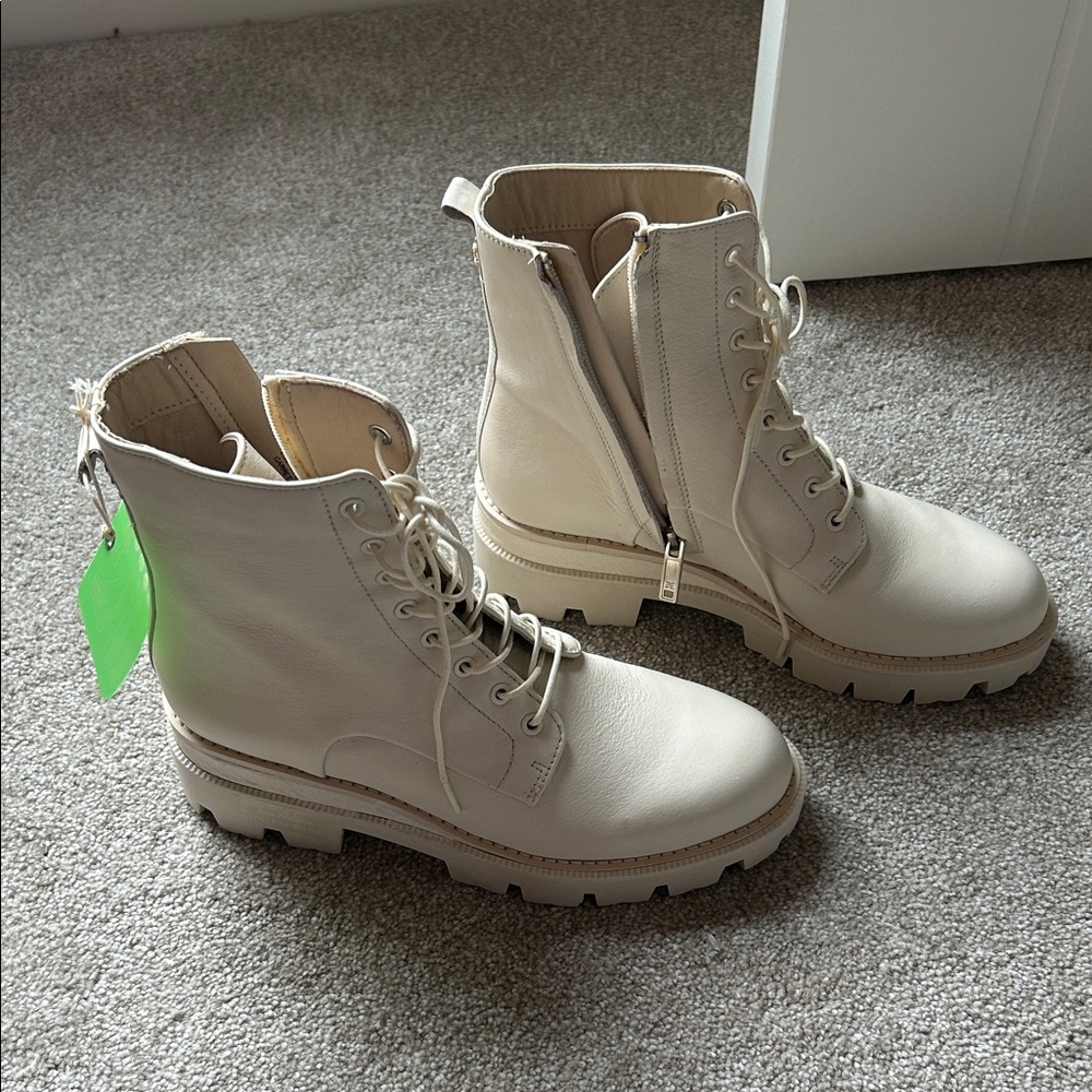 Sam Edelman NWT Women's Cream Lace-Up Boots